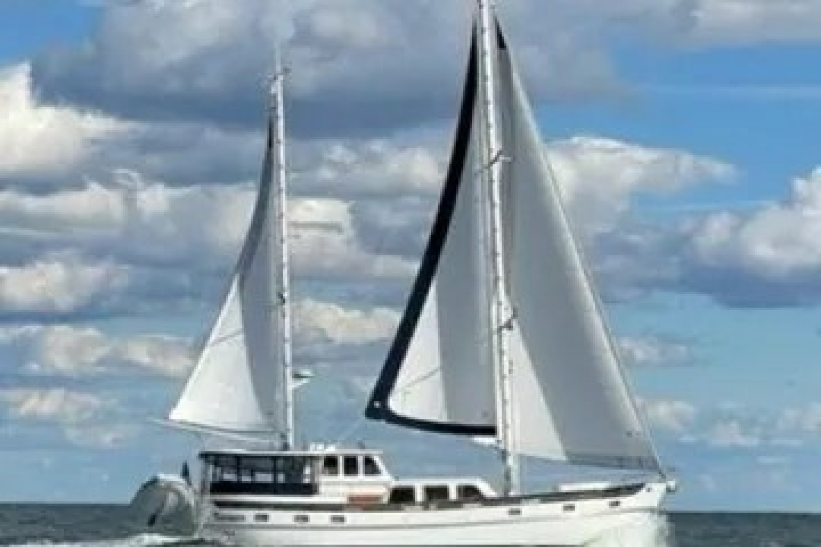 1980 Cheoy Lee Motorsailer