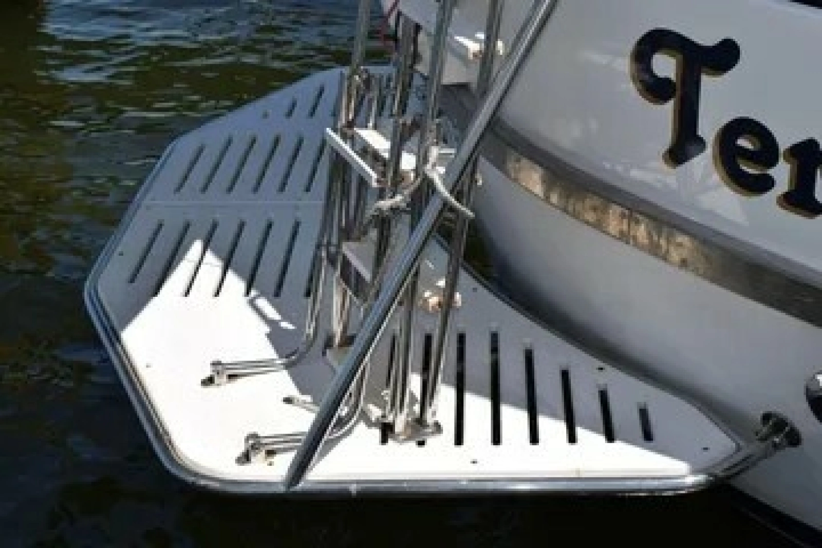 1980 Cheoy Lee Motorsailer