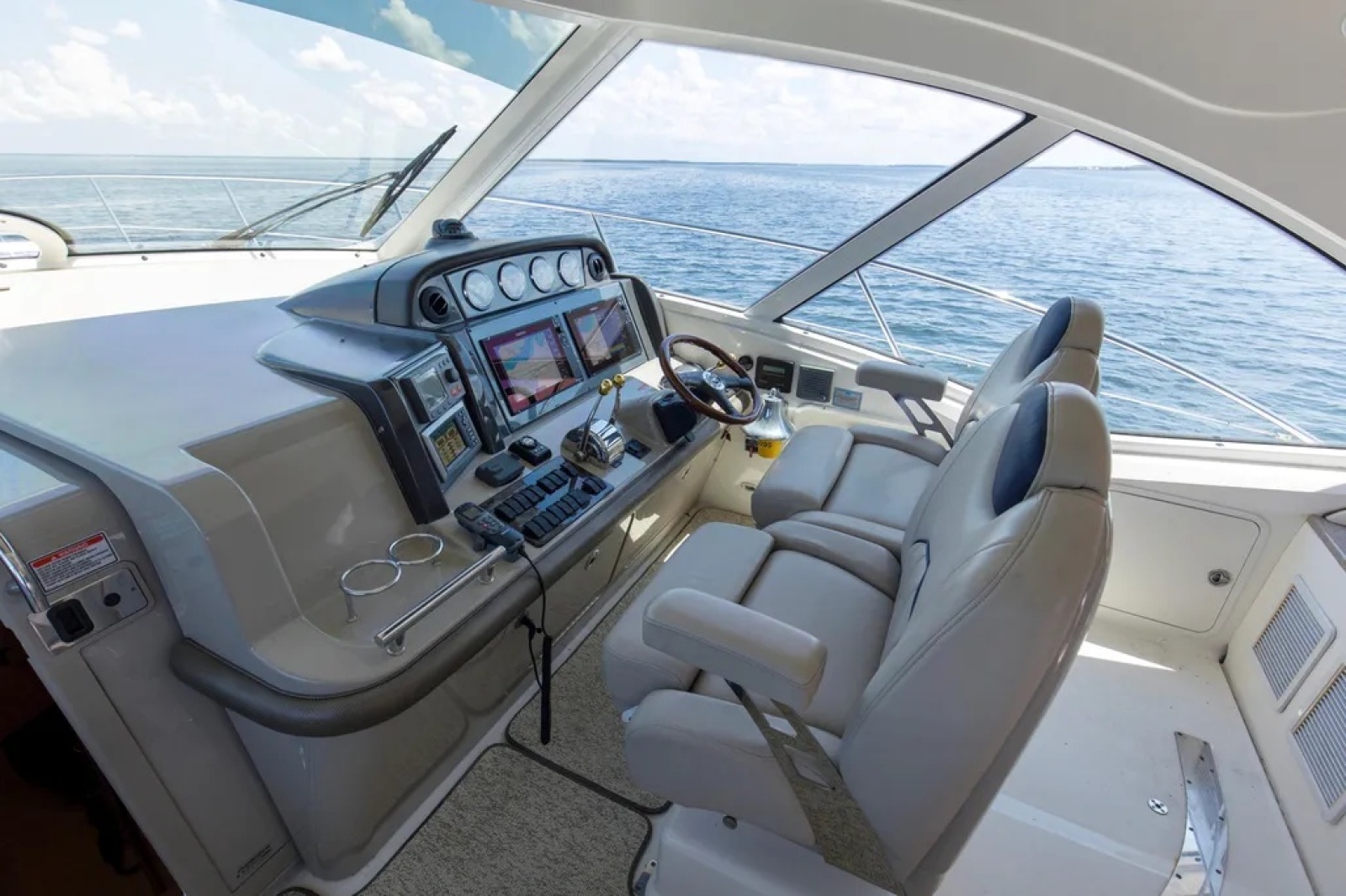 2006 Sea Ray 48 Sundancer