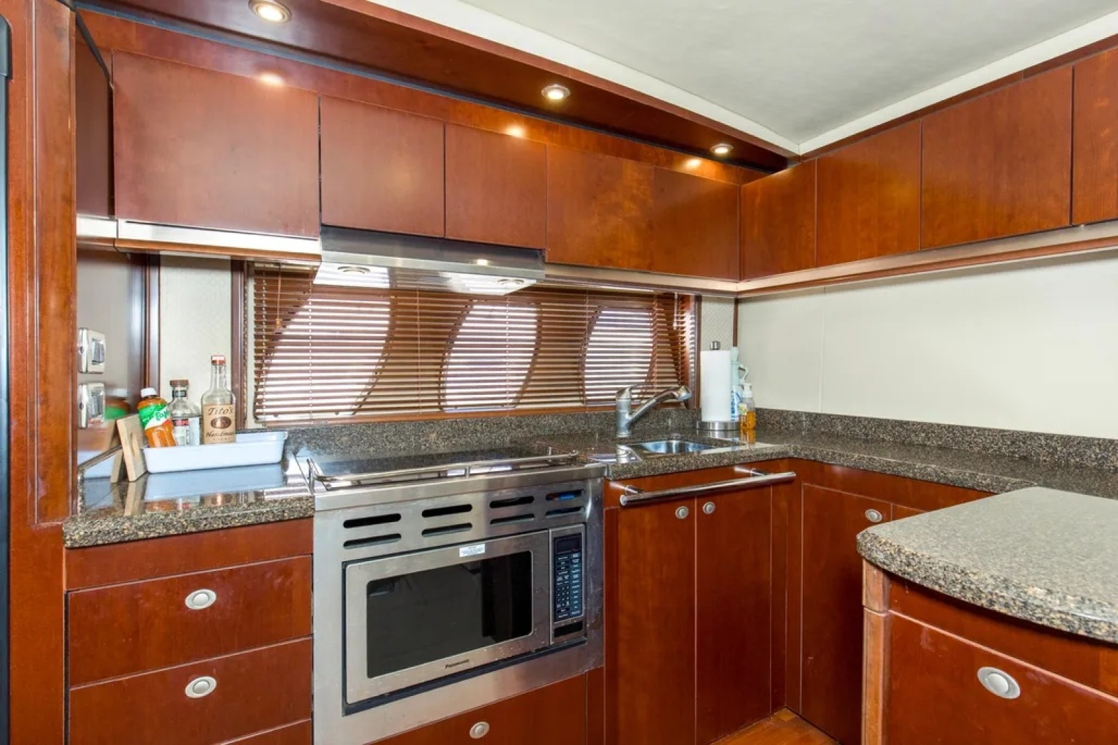 2006 Sea Ray 48 Sundancer
