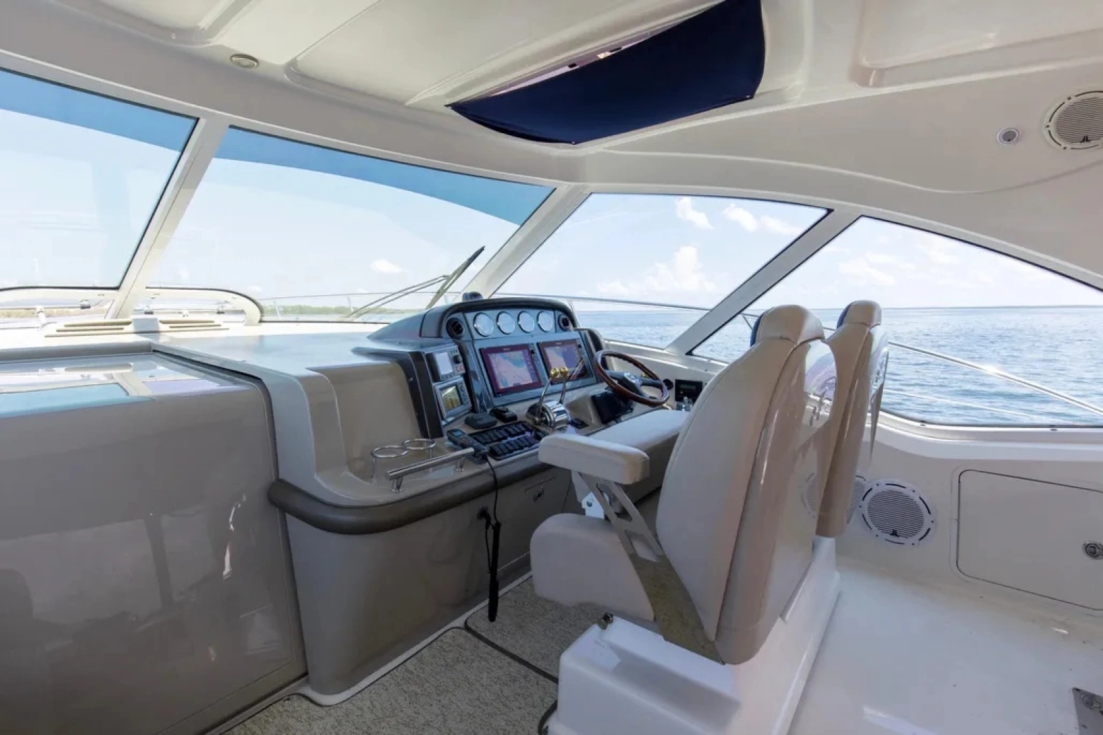 2006 Sea Ray 48 Sundancer