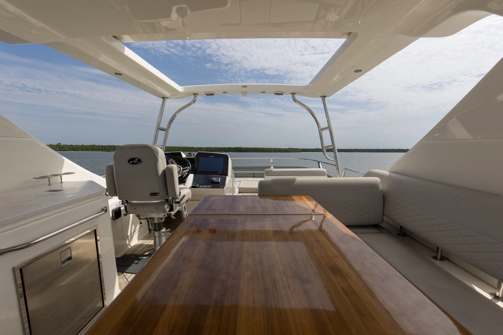 2018 Sea Ray L 550