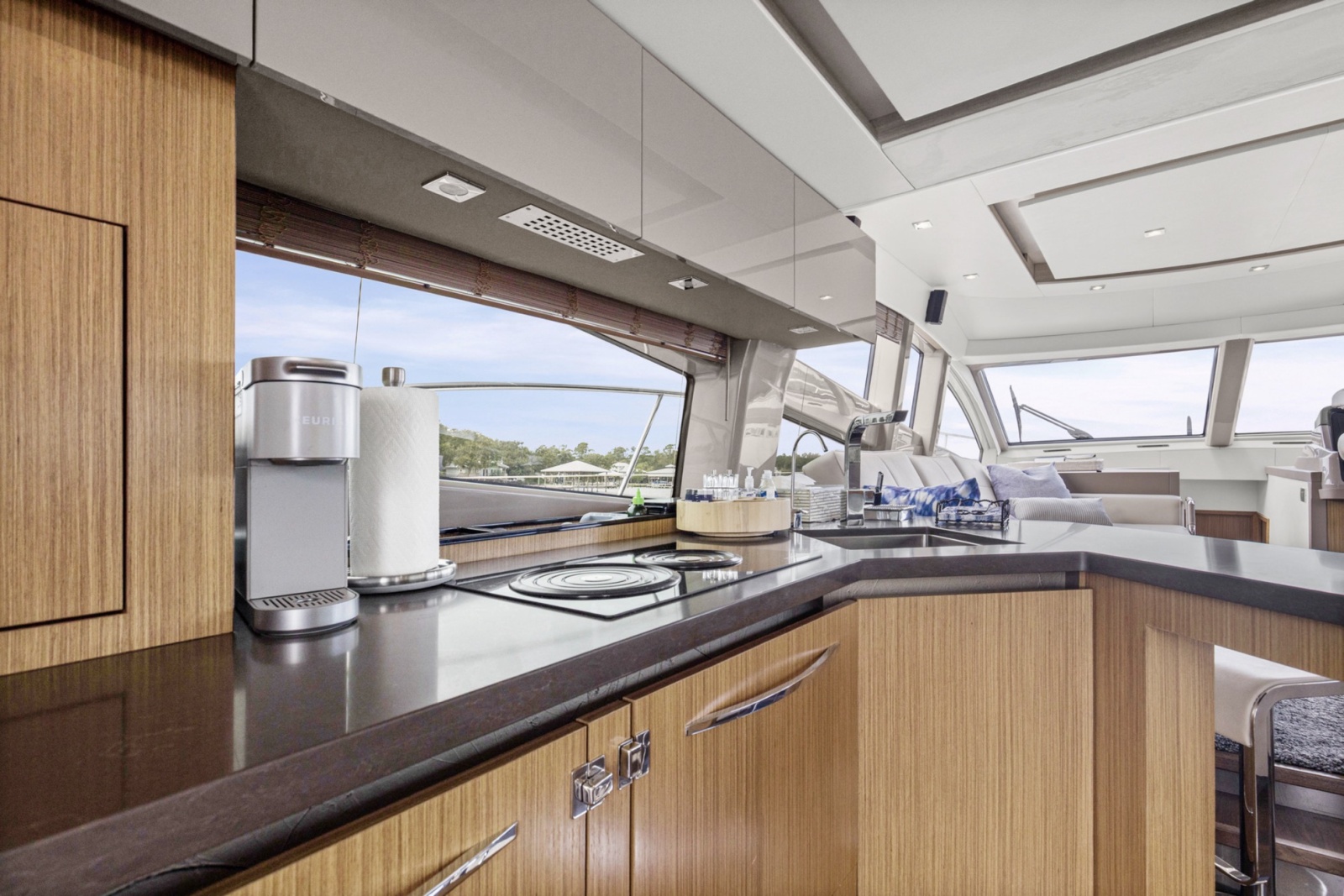 2018 Sea Ray L 550