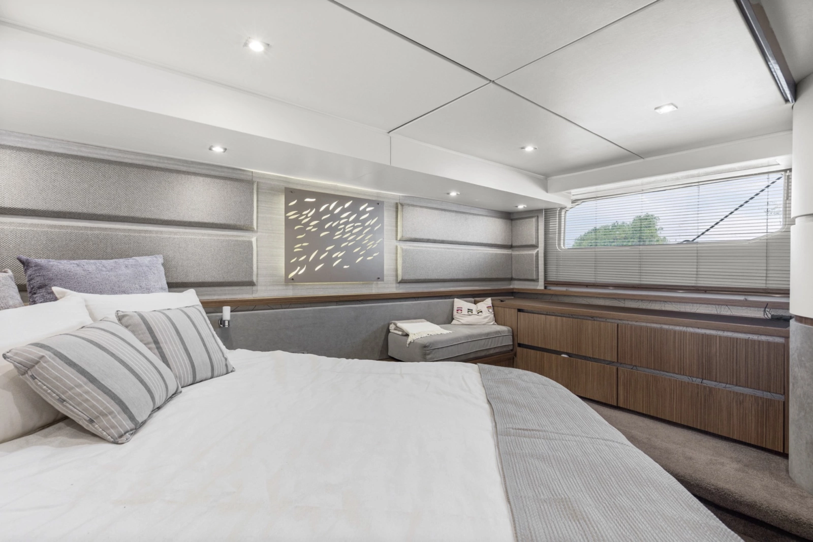 2018 Sea Ray L 550