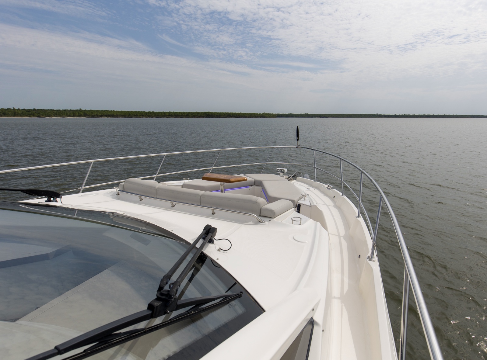2018 Sea Ray L 550