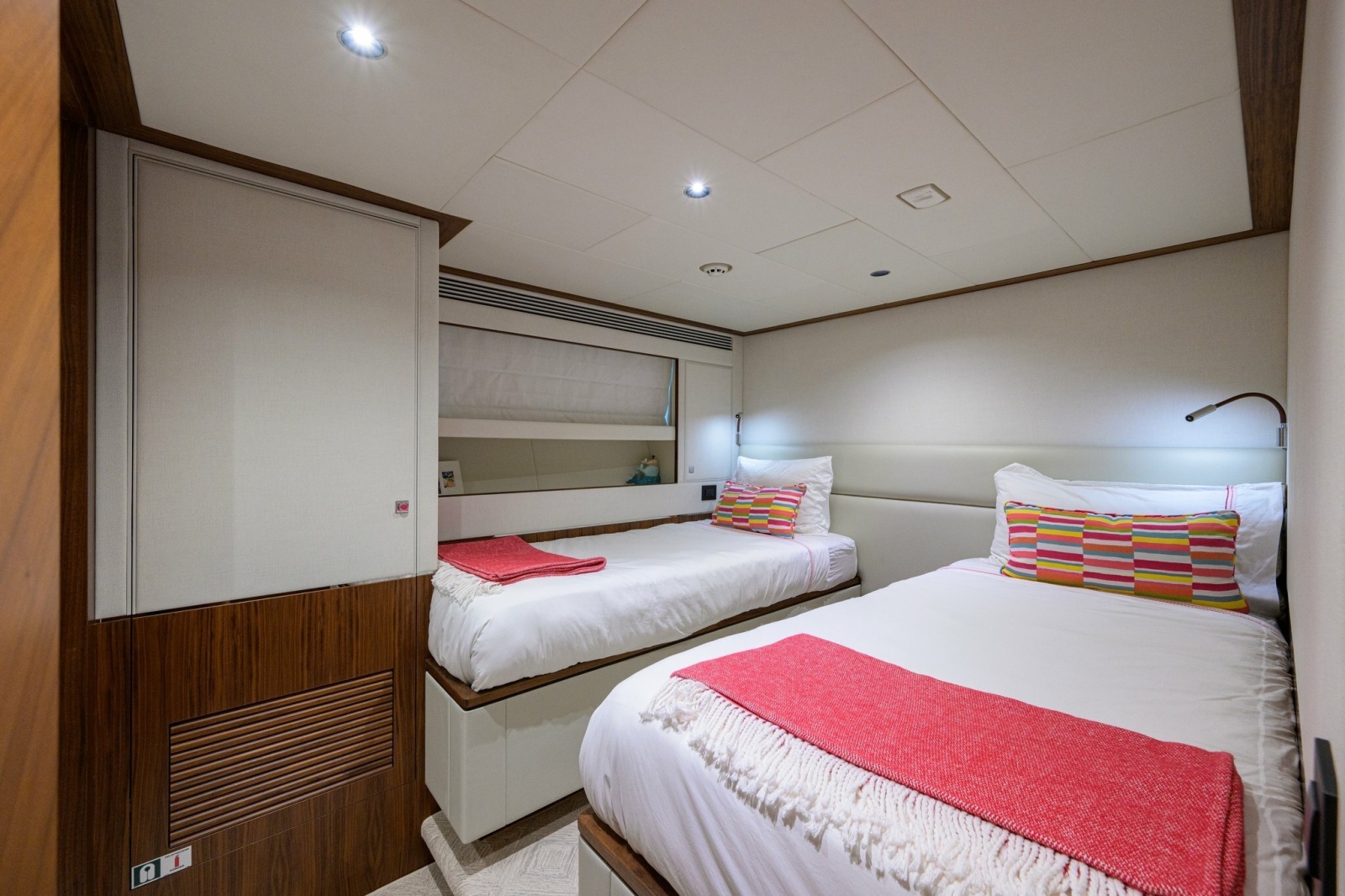 2023 Horizon FD100 — Guest Stateroom