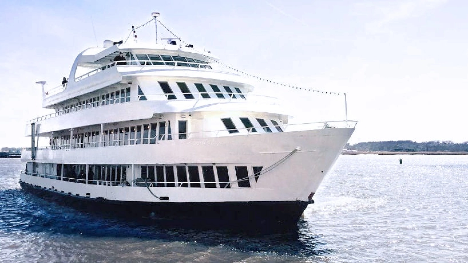 1979 Blount Marine 130 Dinner Cruise
