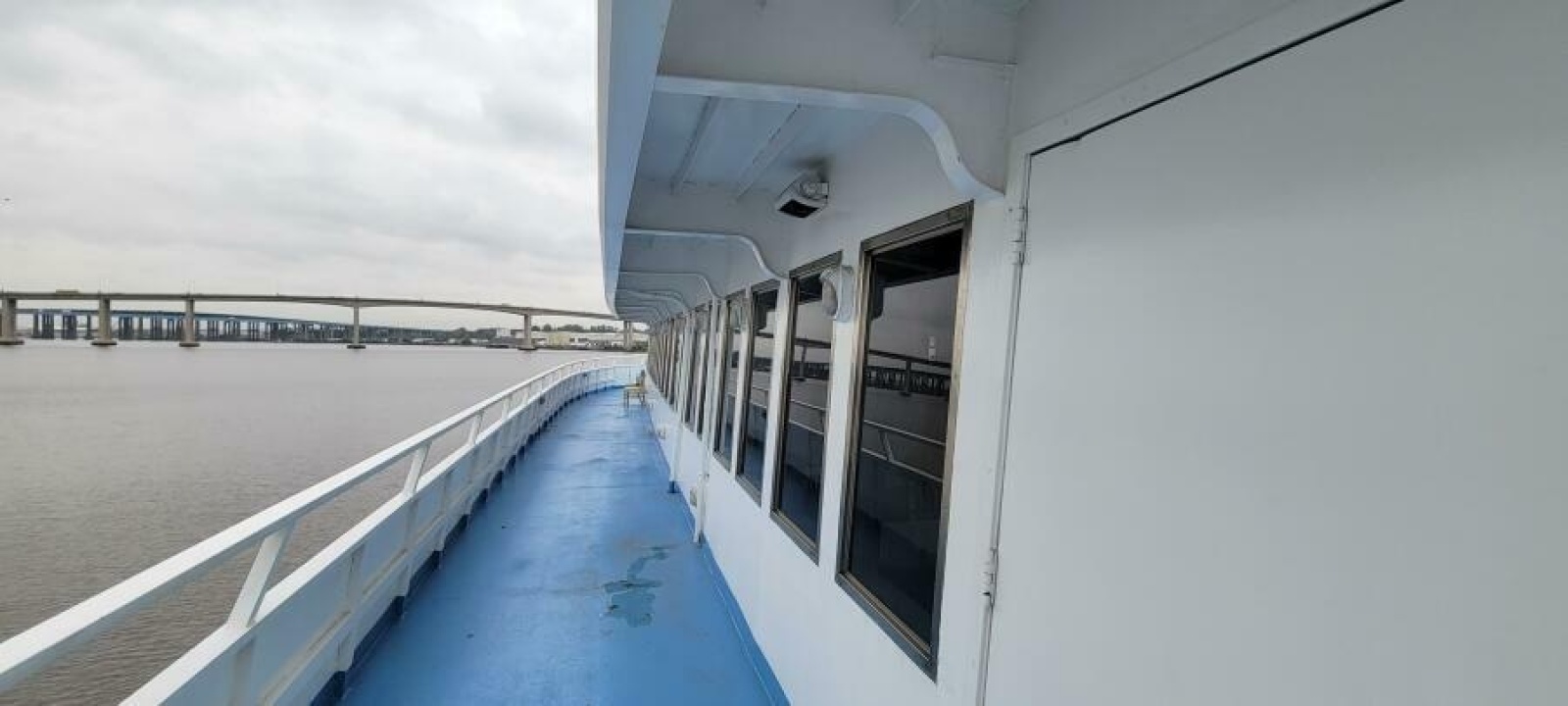 1979 Blount Marine 130 Dinner Cruise