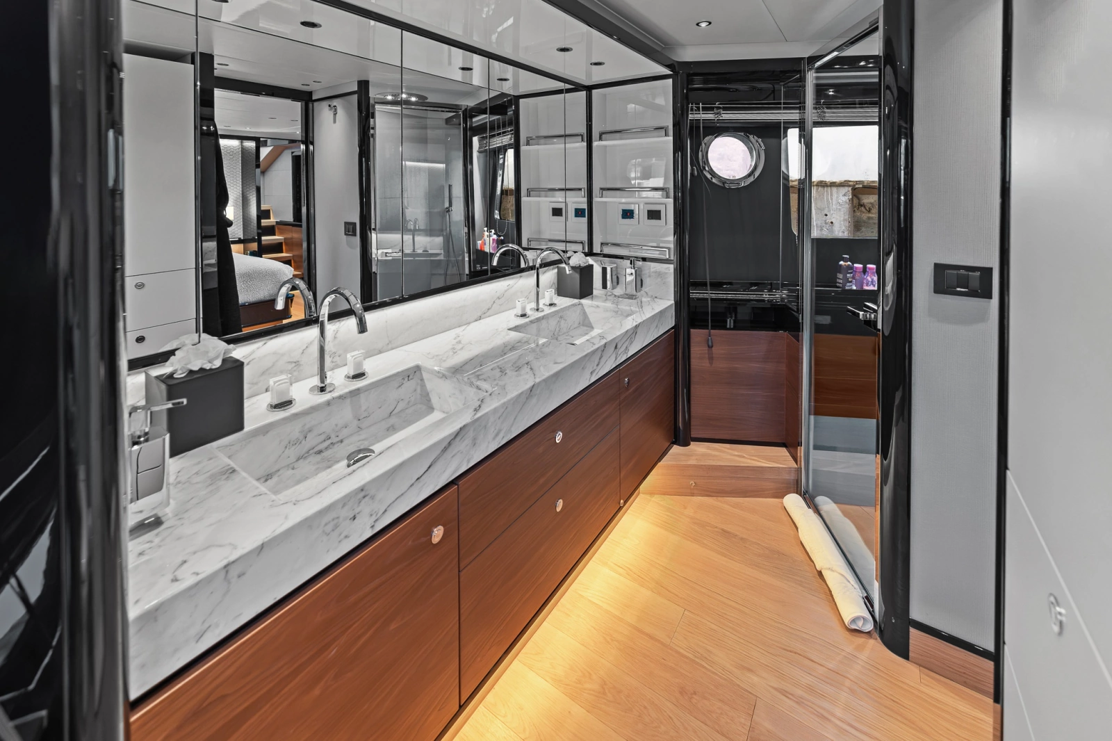2023 Absolute Navetta 75