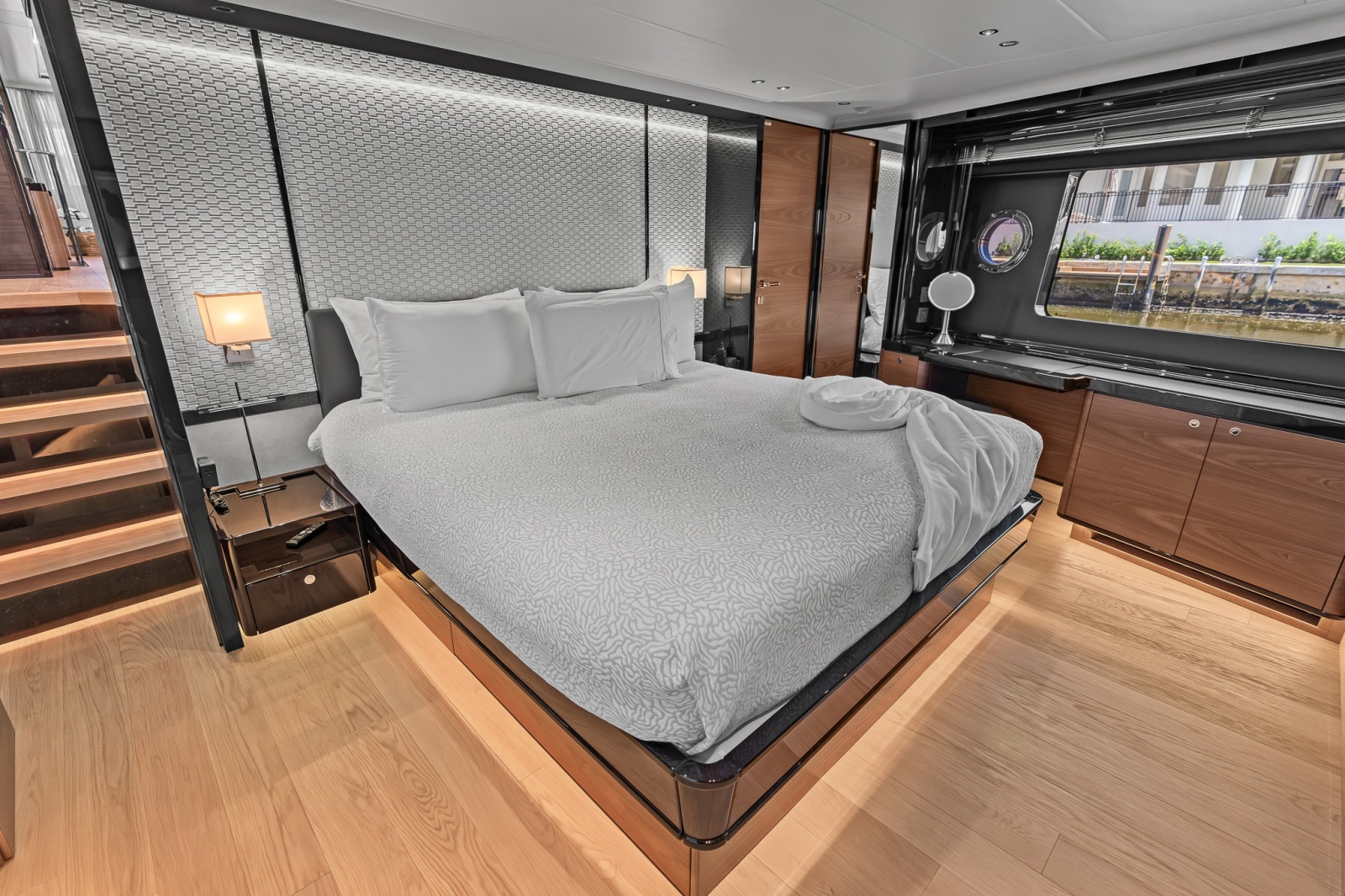 2023 Absolute Navetta 75