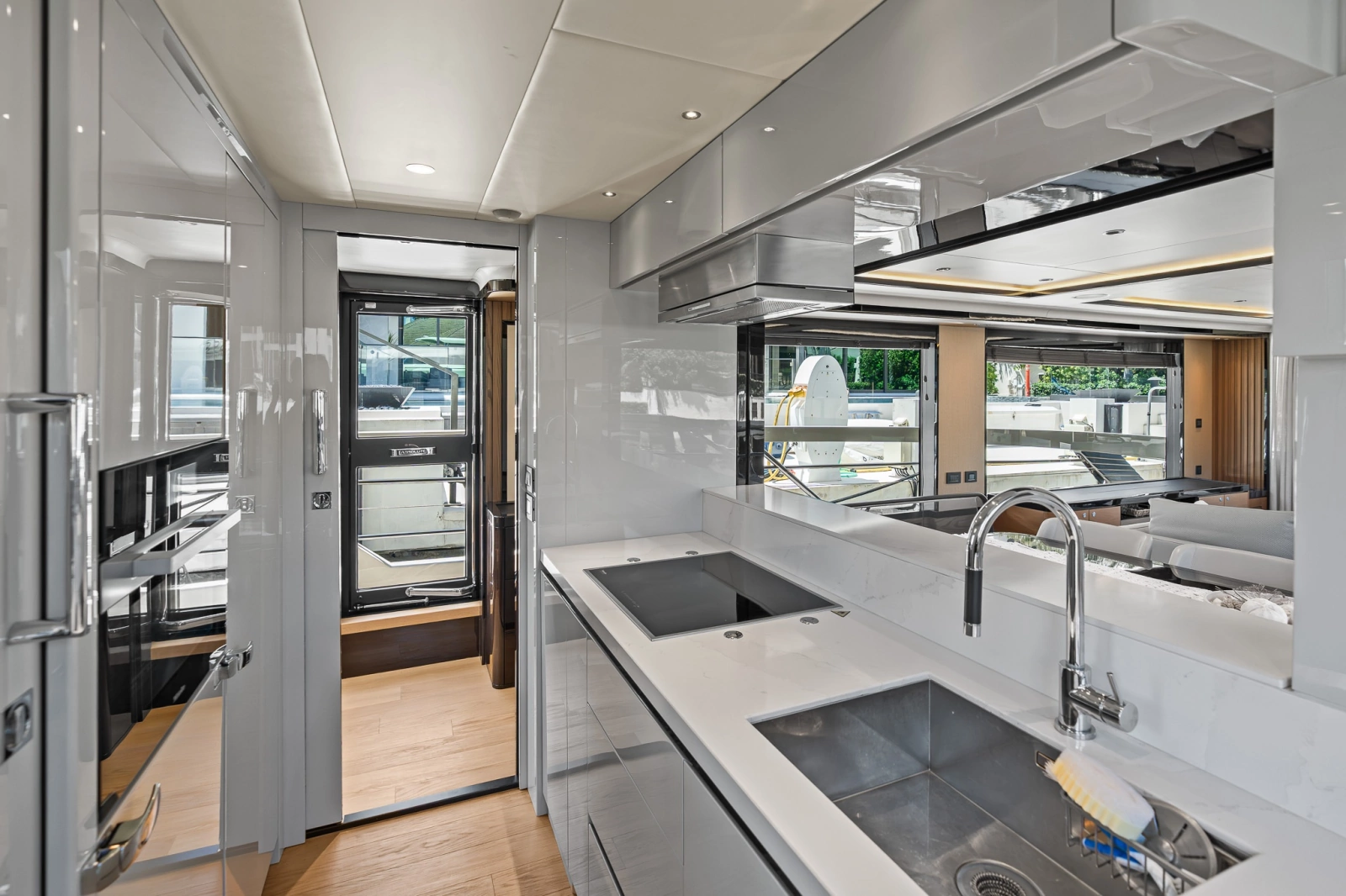 2023 Absolute Navetta 75