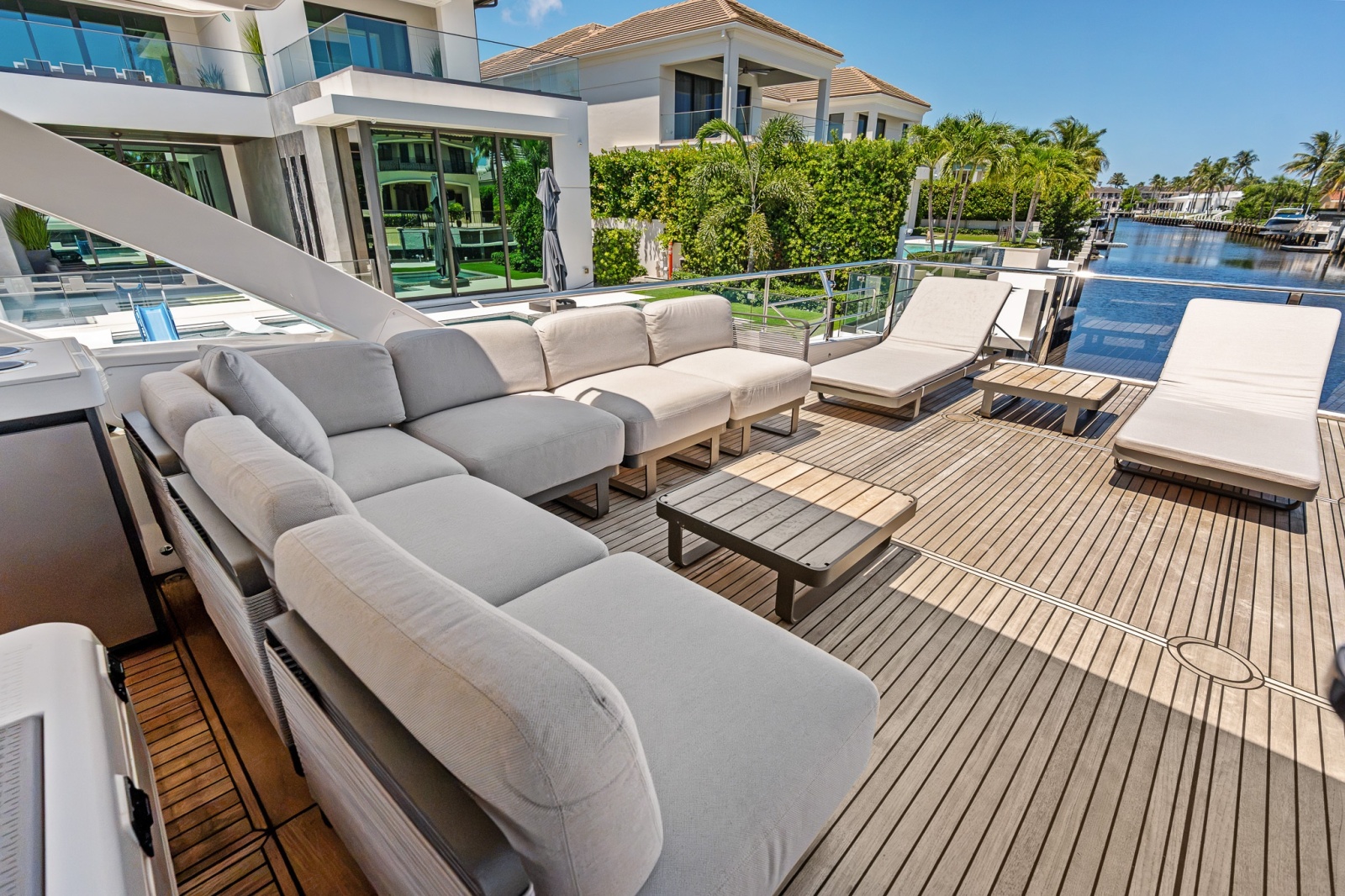 2023 Absolute Navetta 75