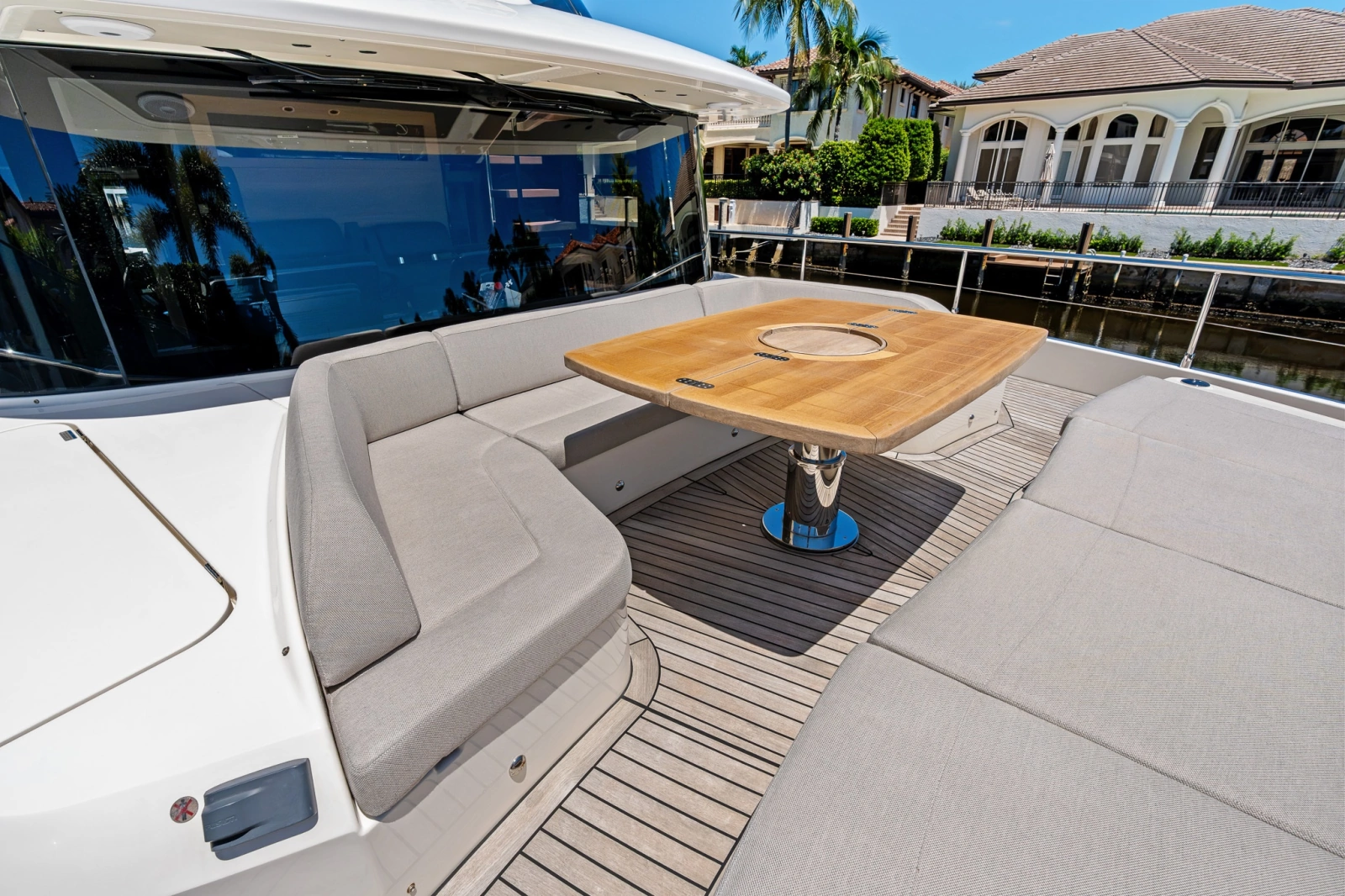 2023 Absolute Navetta 75