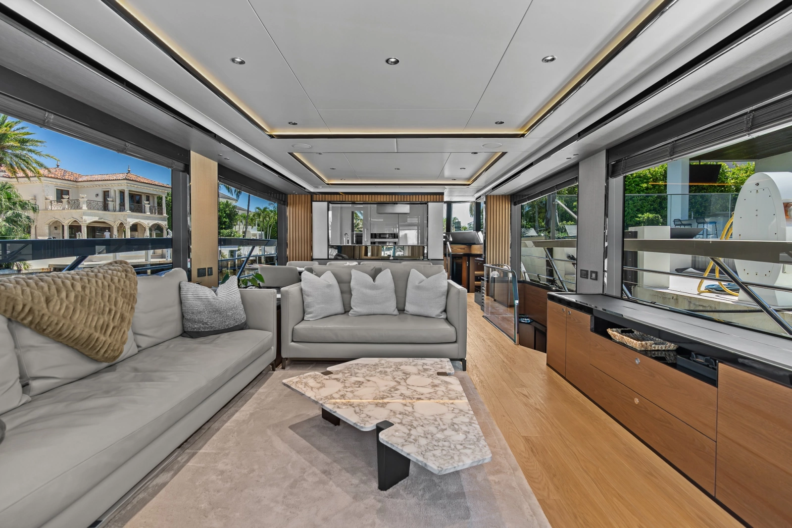 2023 Absolute Navetta 75