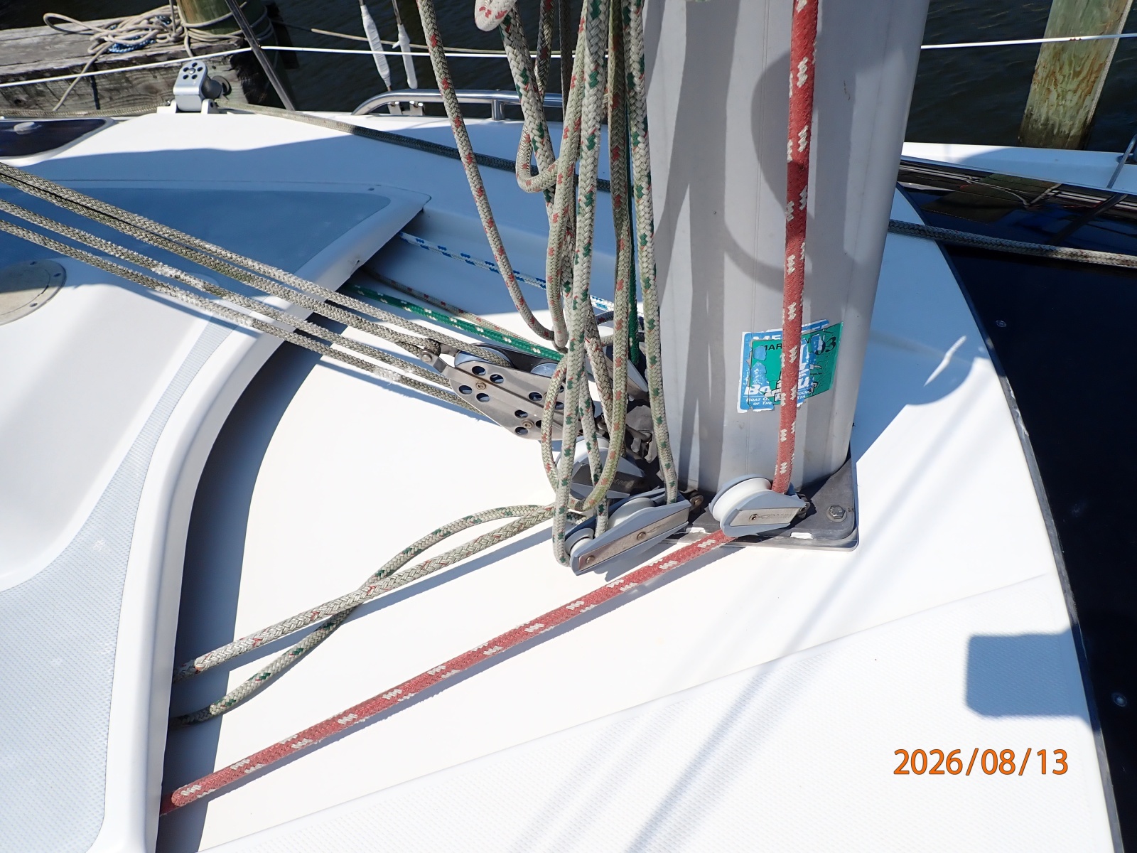 Hunter 336 mast base2