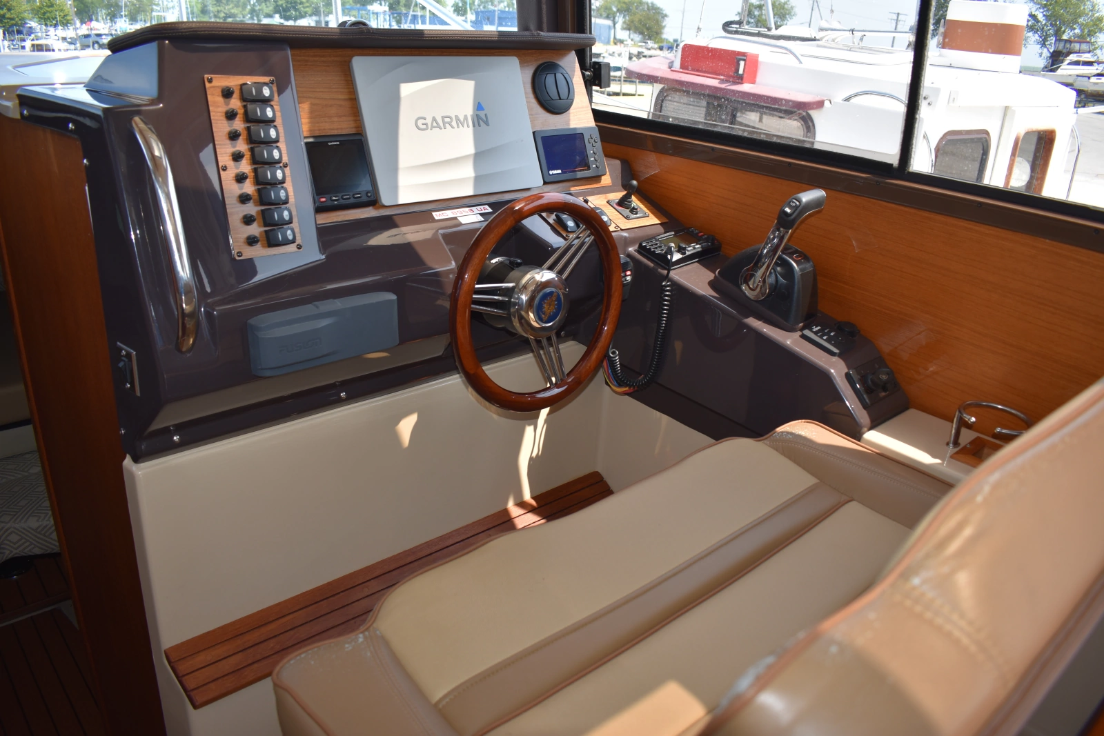 2019 Ranger Tugs R27LE