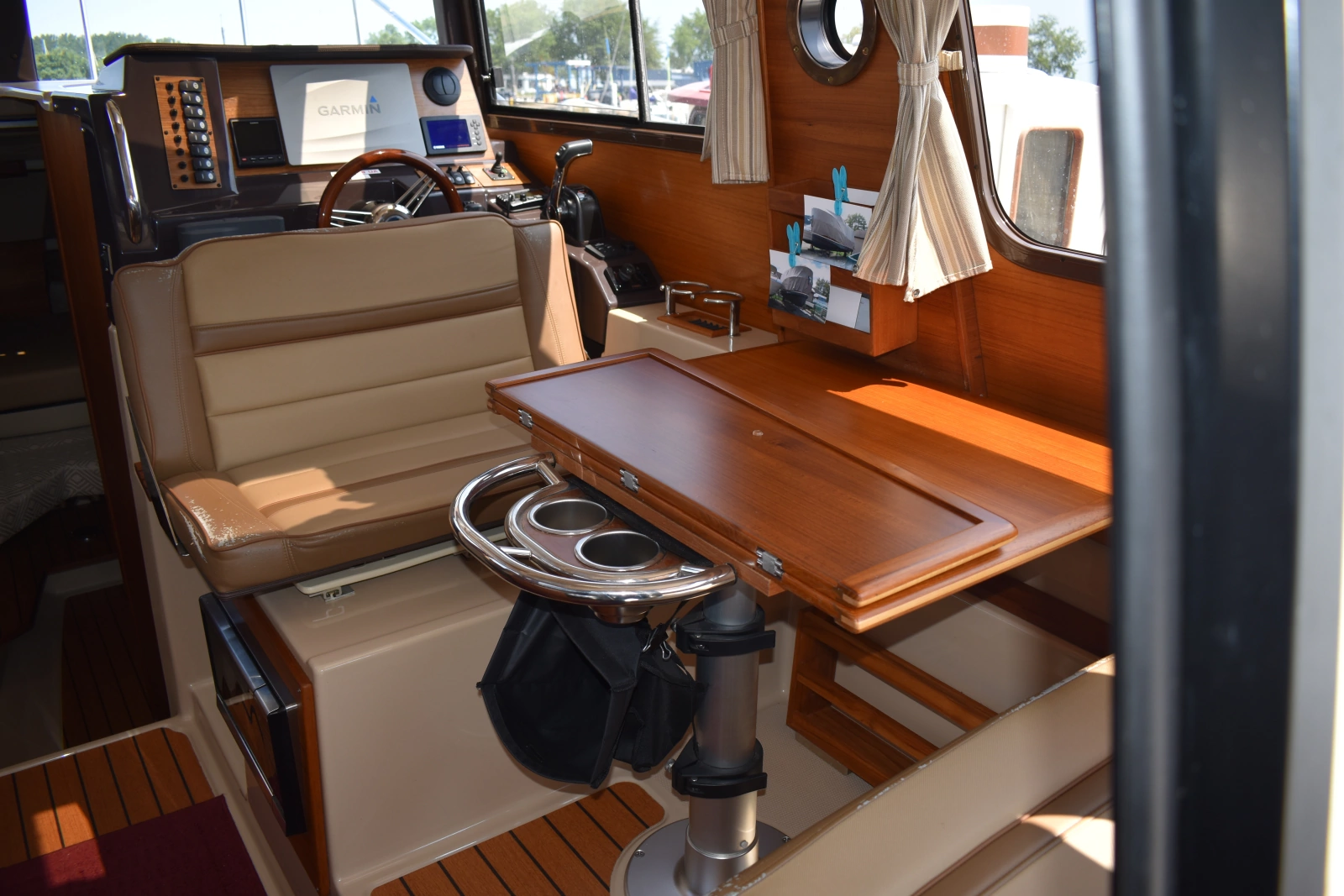 2019 Ranger Tugs R27LE