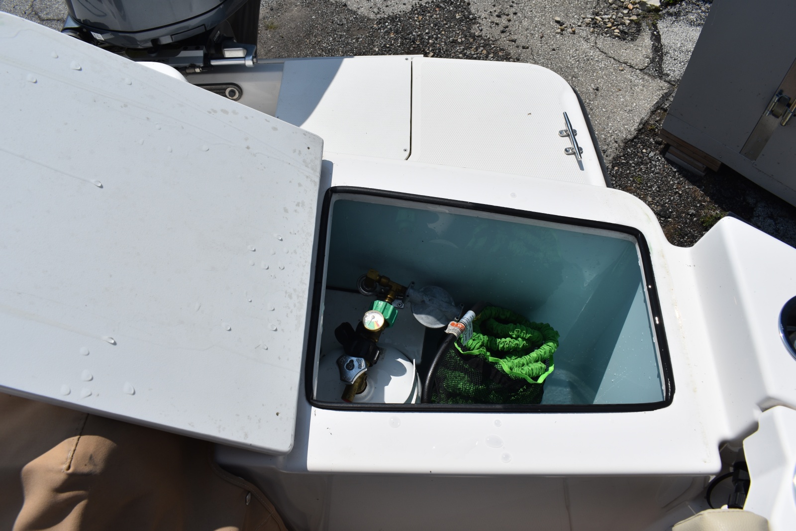 2019 Ranger Tugs R27LE