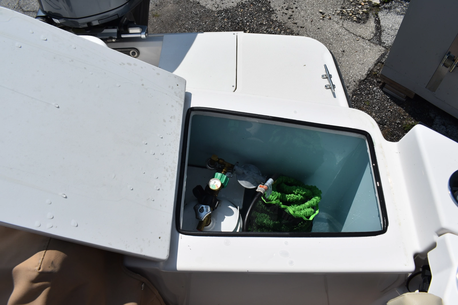 2019 Ranger Tugs R27LE
