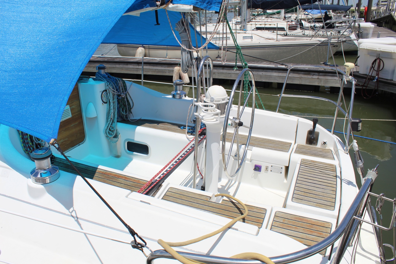 2000 Beneteau First 33.7