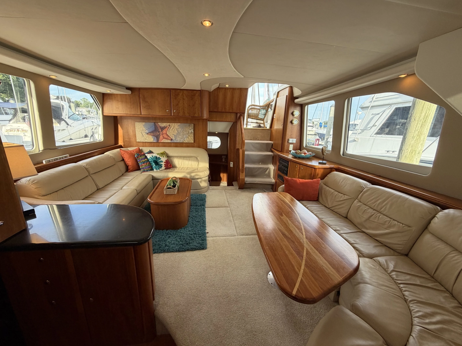 2002 Silverton 43 Motor Yacht
