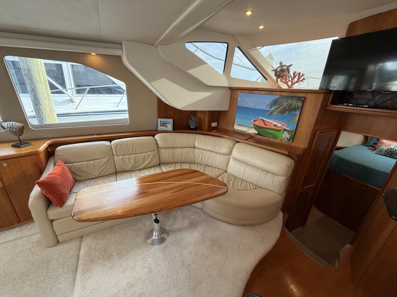 2002 Silverton 43 Motor Yacht