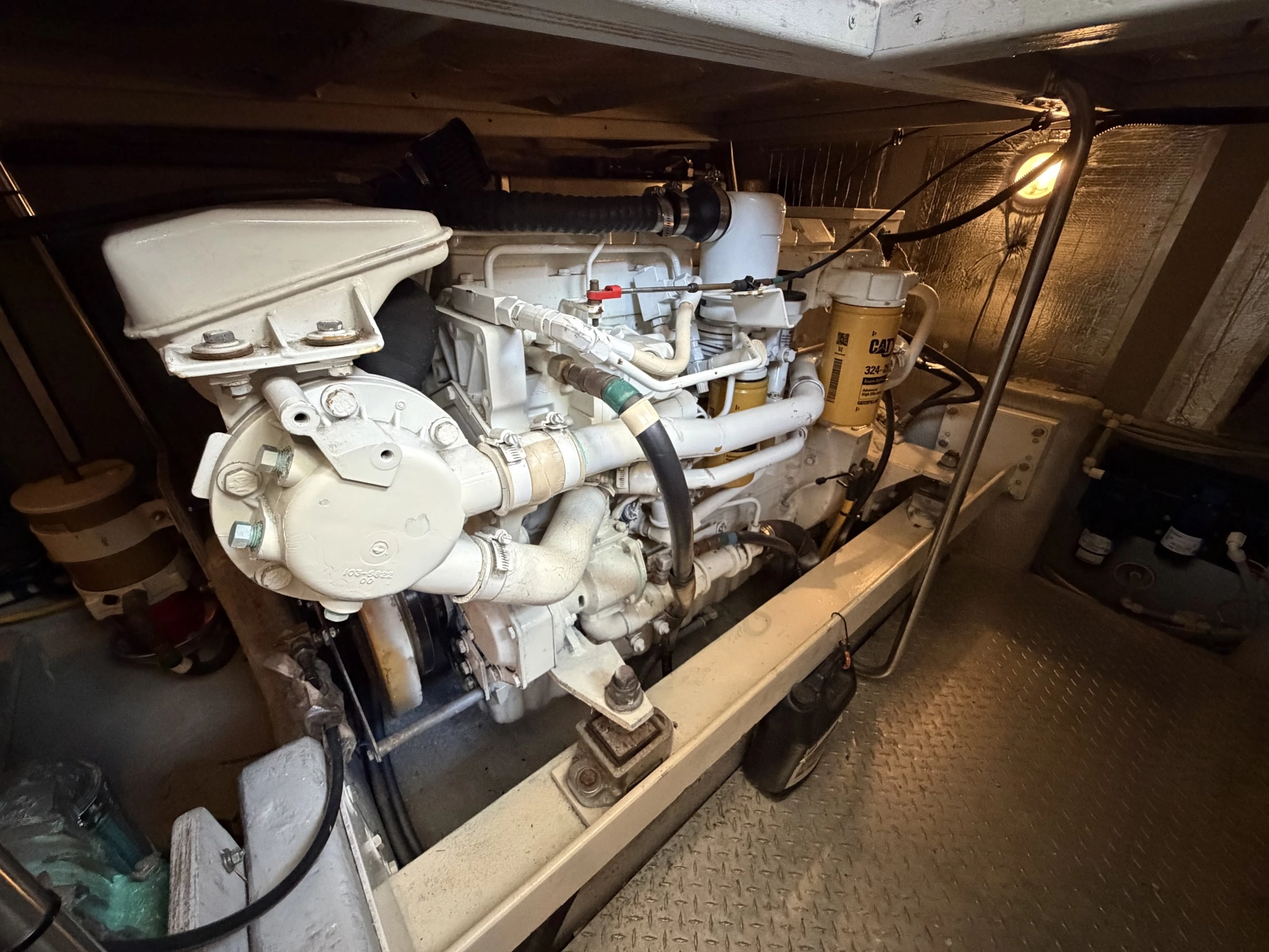 2002 Silverton 43 Motor Yacht