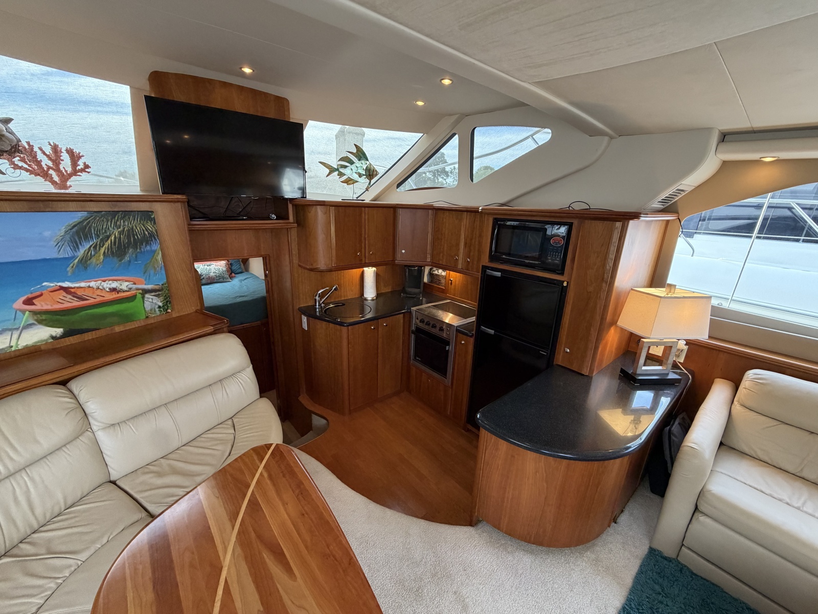 2002 Silverton 43 Motor Yacht