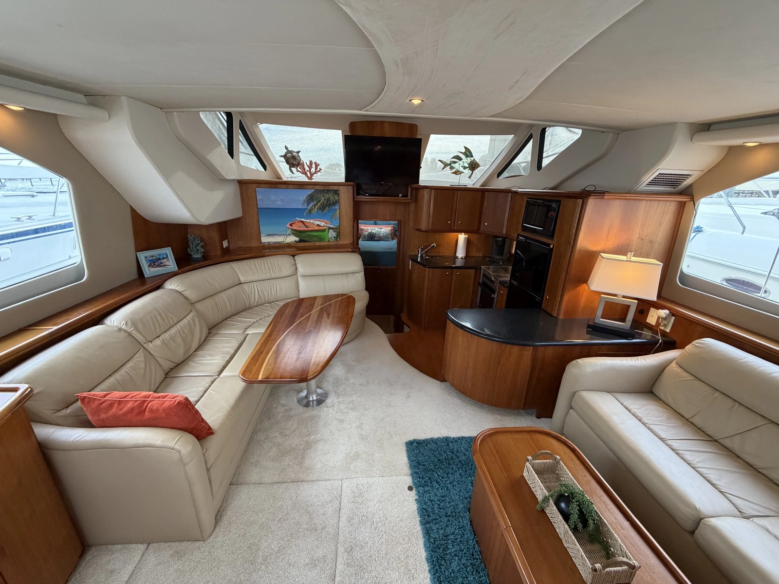 2002 Silverton 43 Motor Yacht