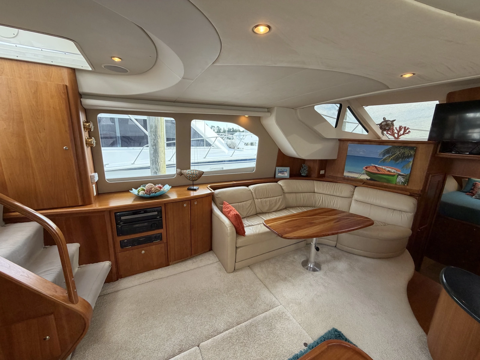 2002 Silverton 43 Motor Yacht