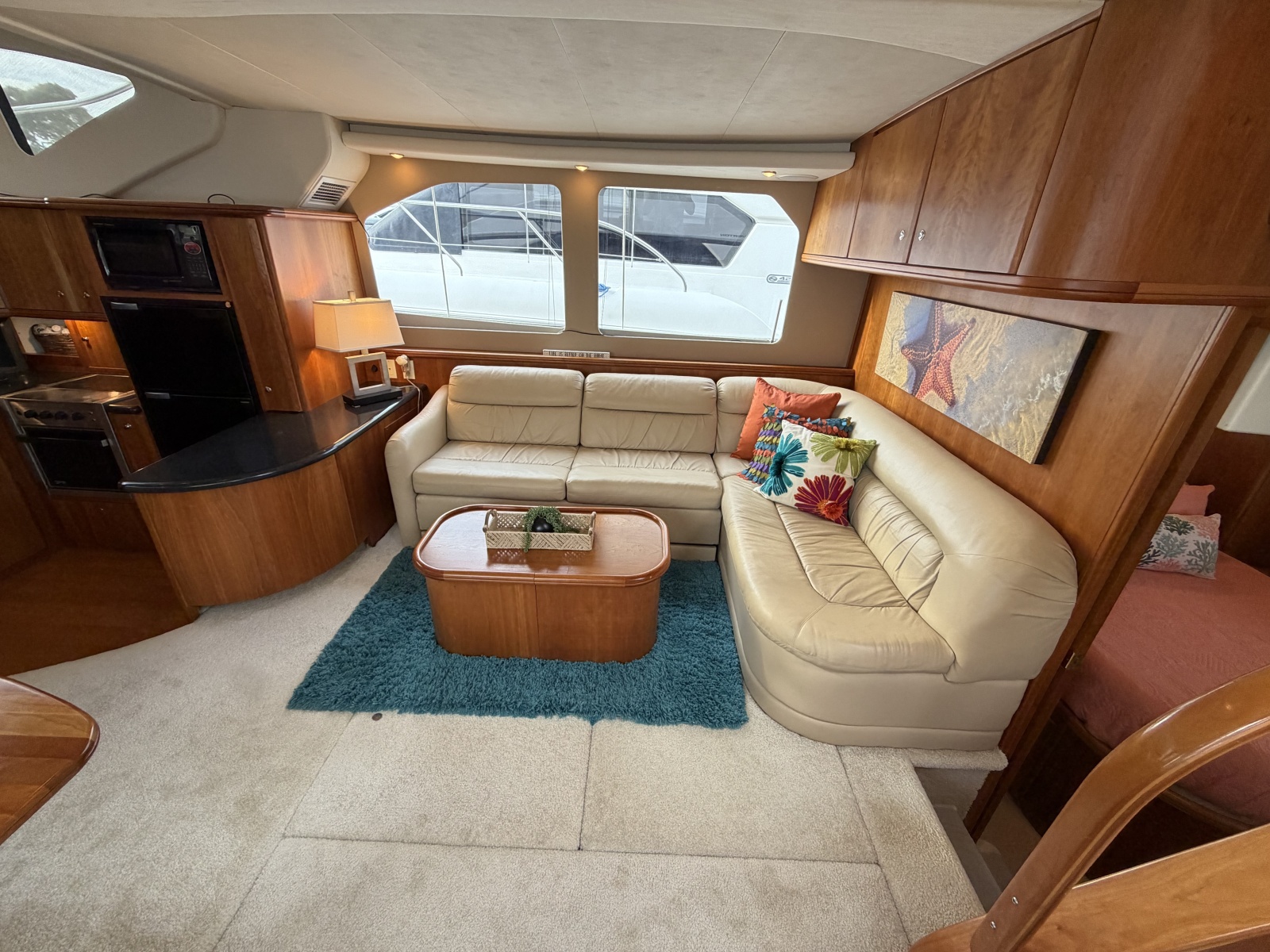 2002 Silverton 43 Motor Yacht