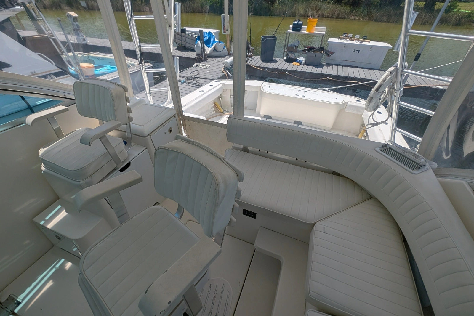 2005 Rampage 38 Express