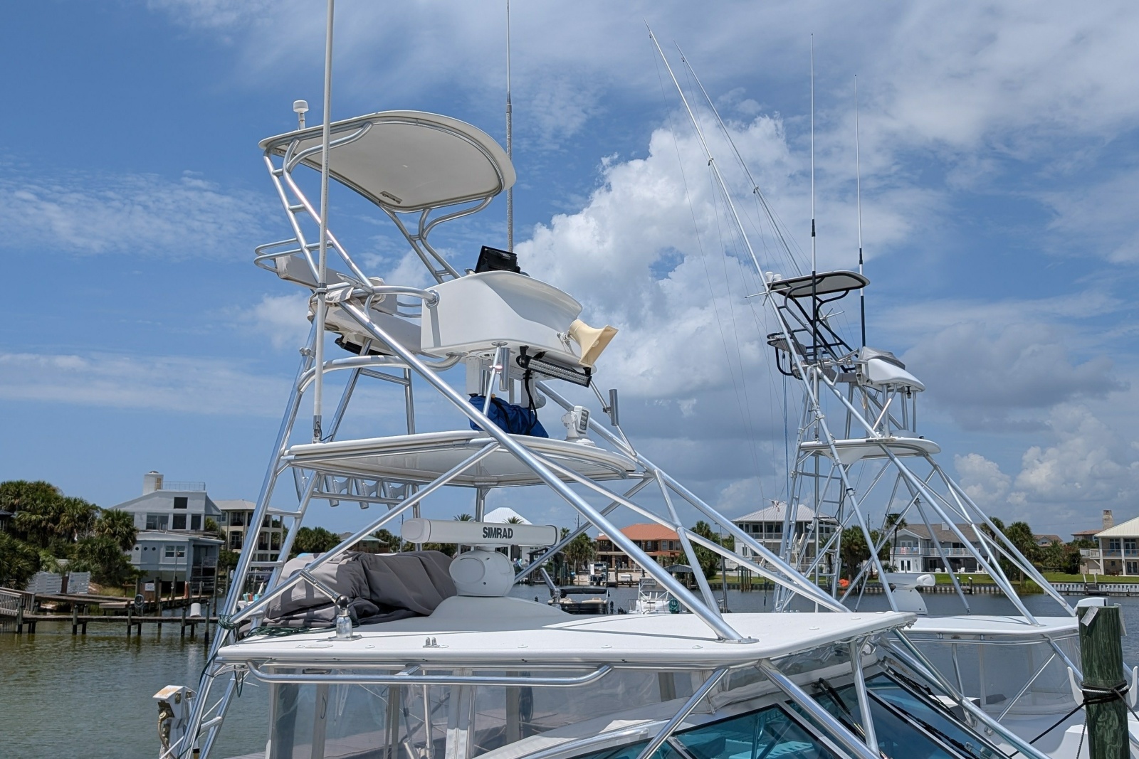 2005 Rampage 38 Express