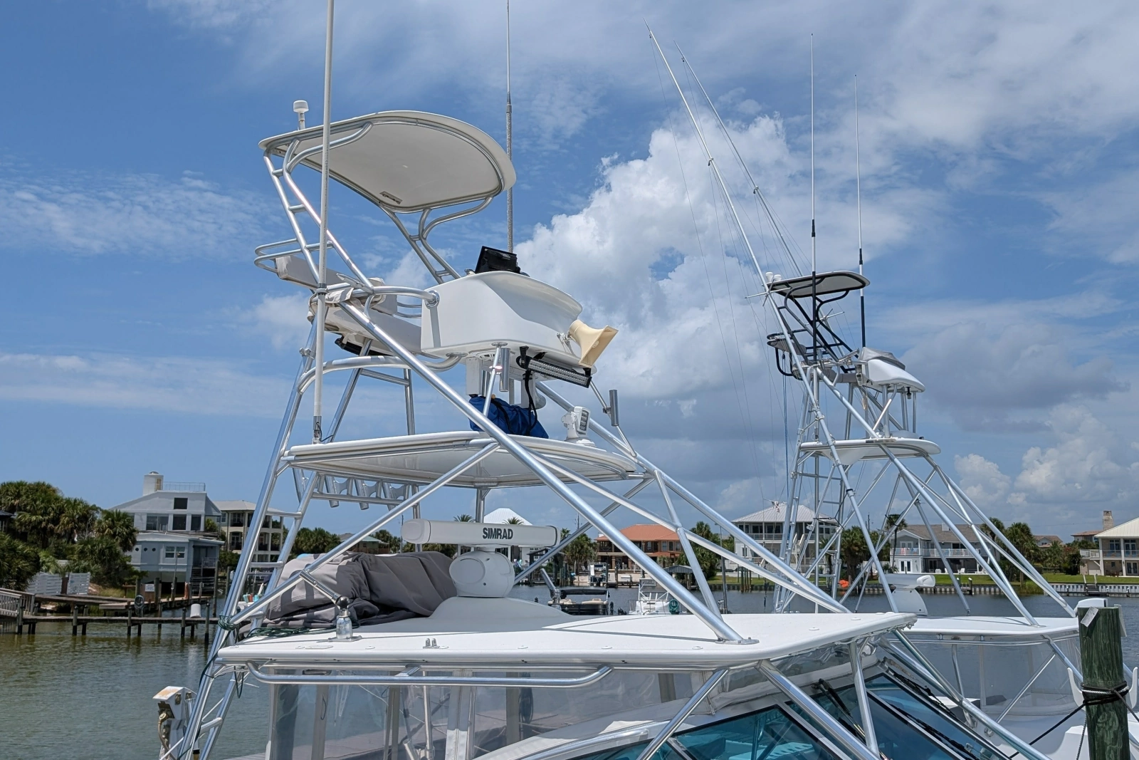 2005 Rampage 38 Express