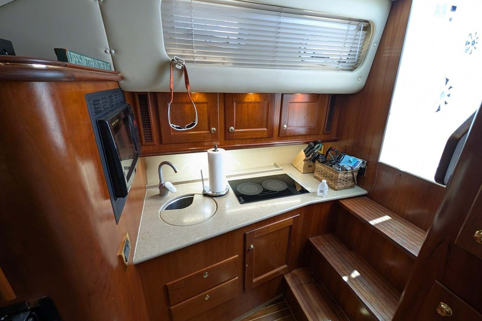 2005 Rampage 38 Express