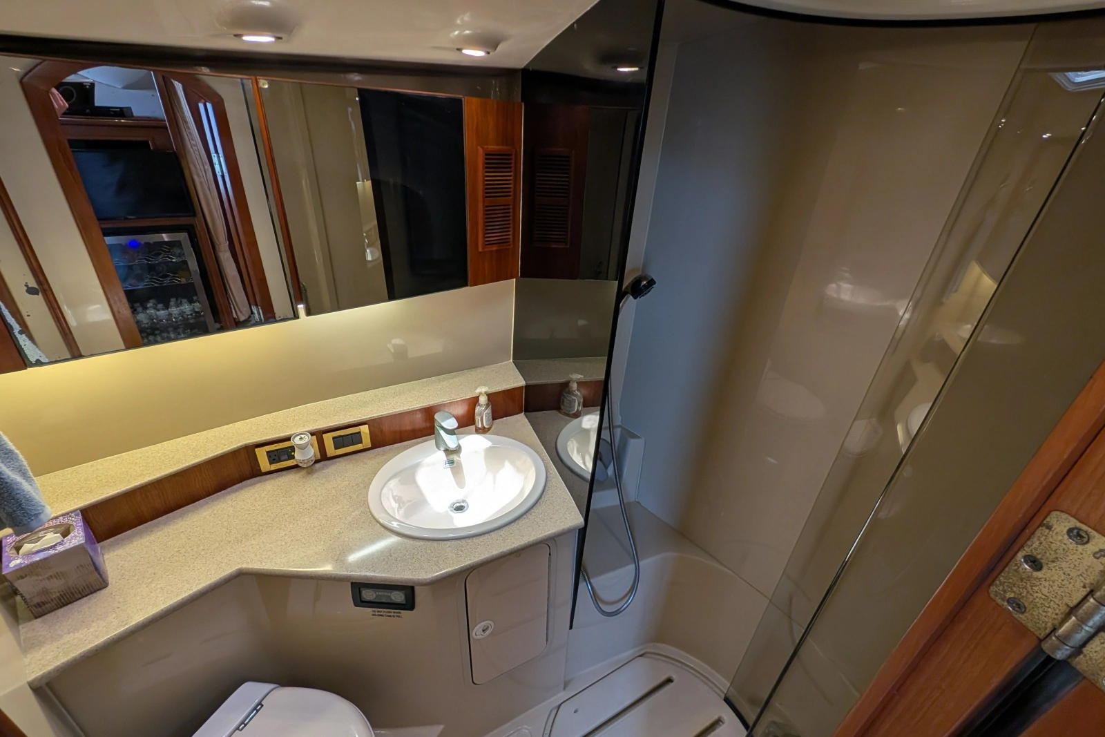 2005 Rampage 38 Express