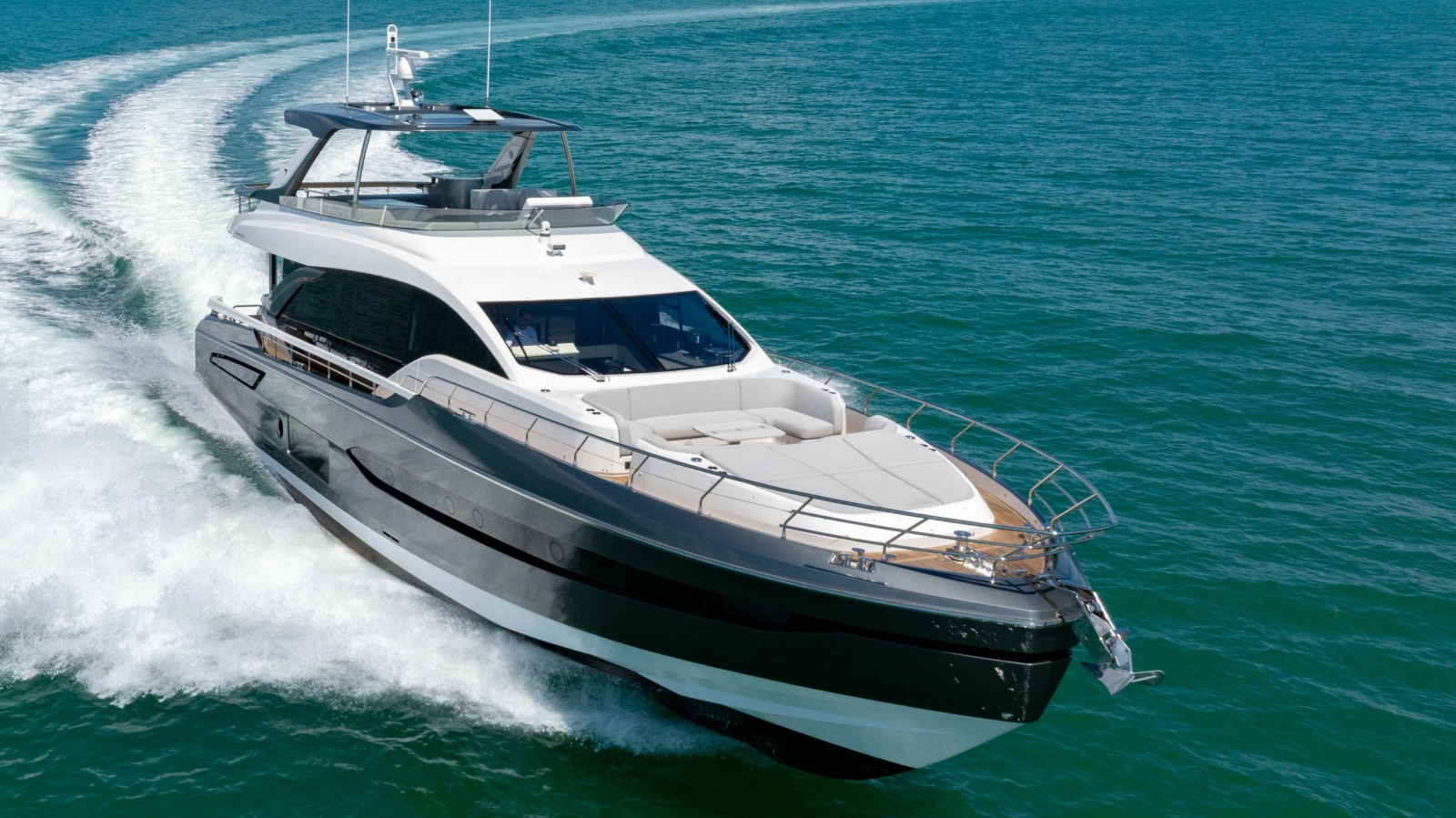2025 Azimut FLY 78