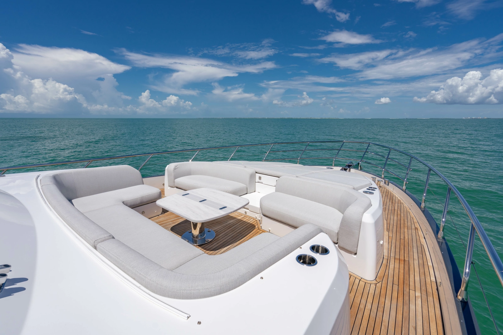 2025 Azimut FLY 78