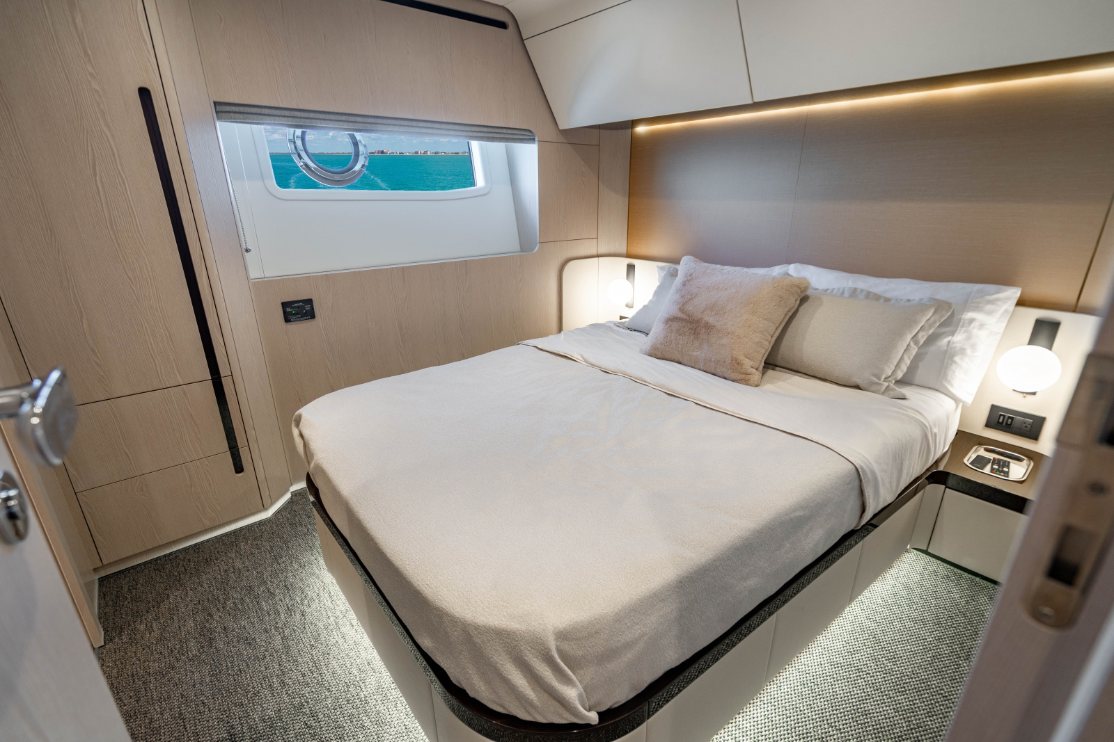 2025 Azimut FLY 78