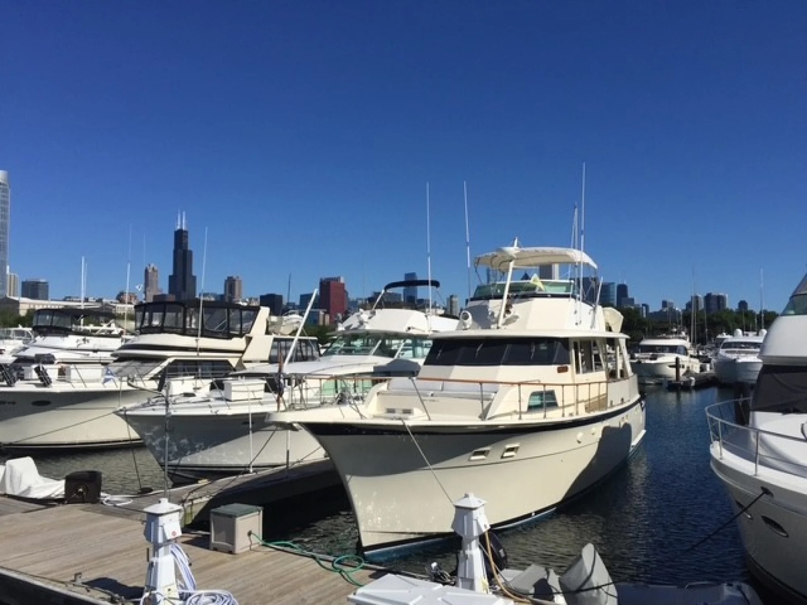 1972 Hatteras 58 Yacht Fish