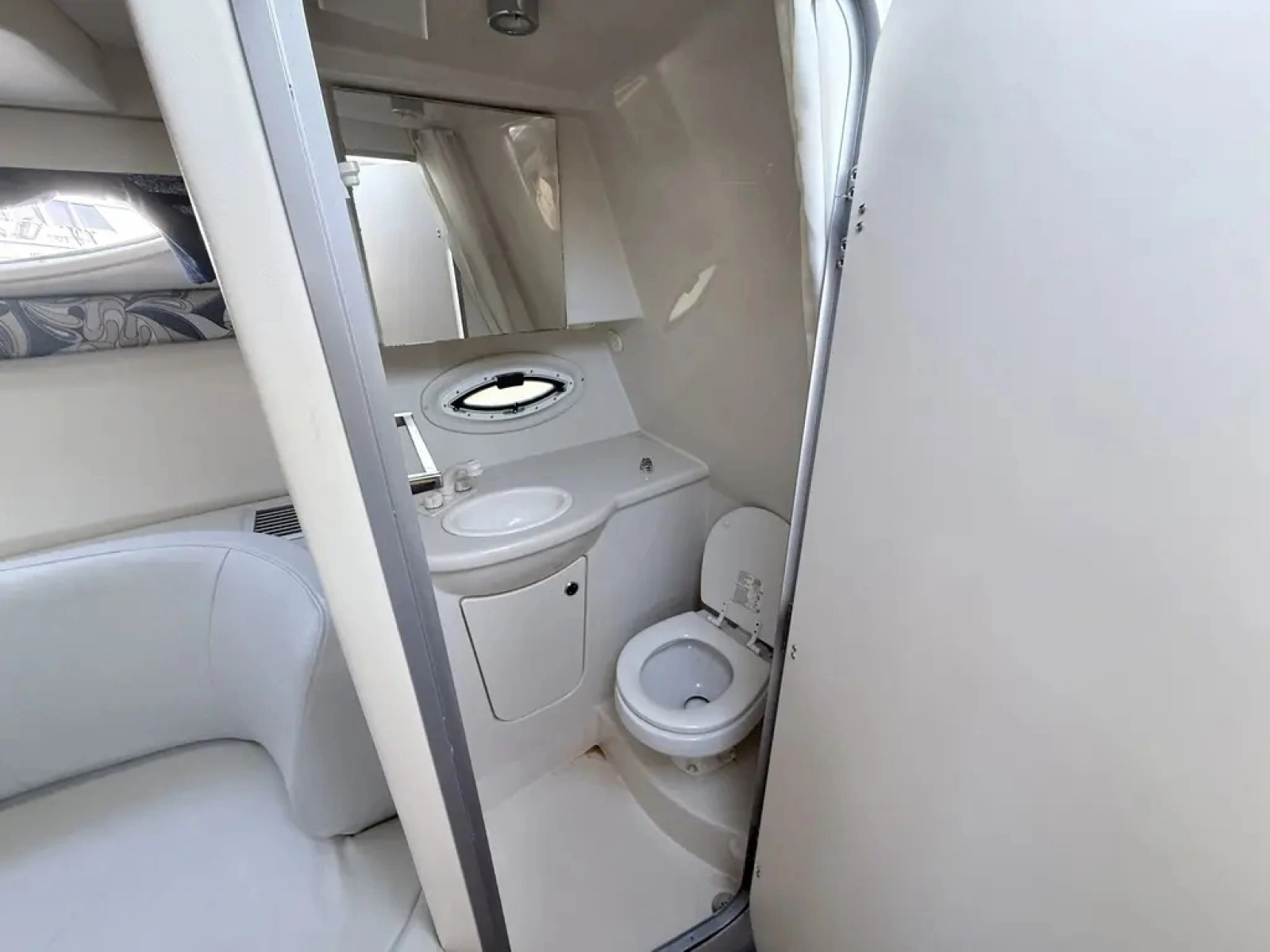 2011 Bayliner 315 SB