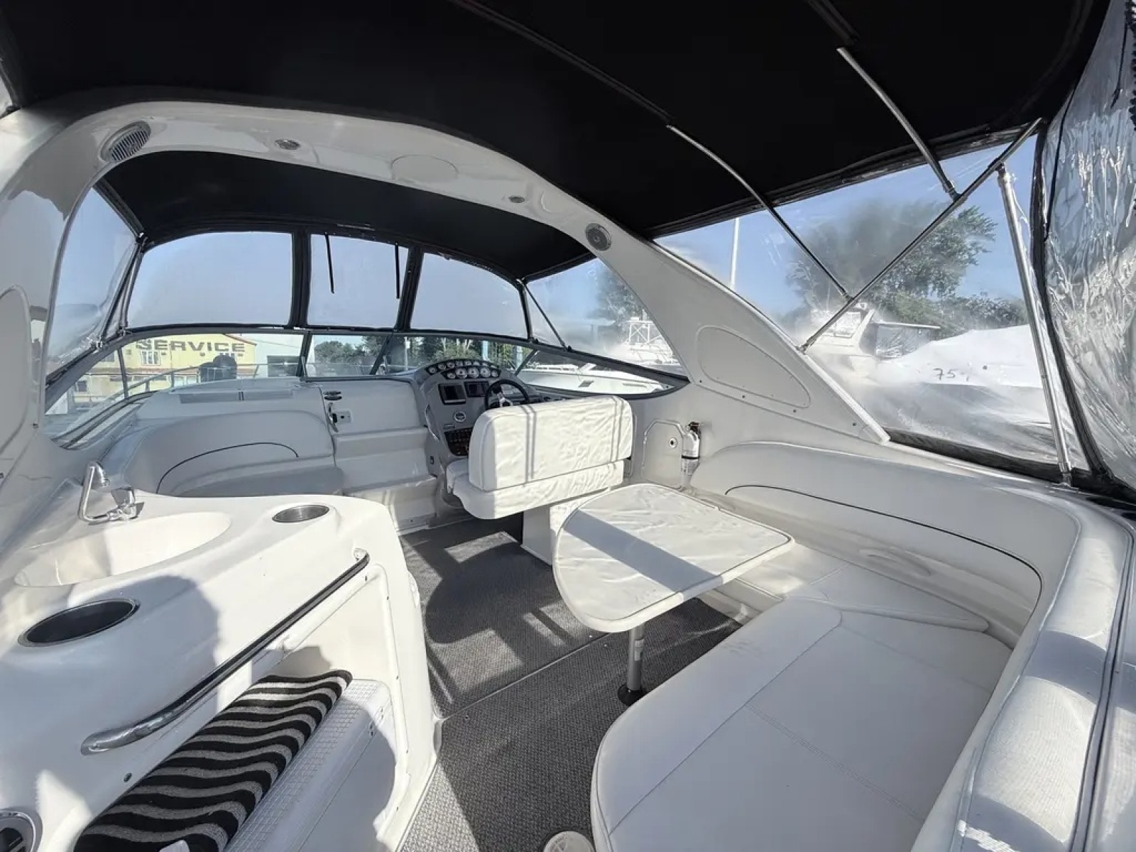 2011 Bayliner 315 SB