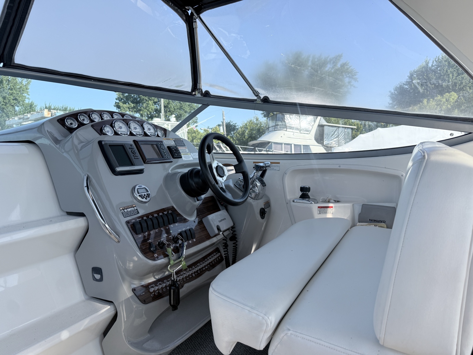 2011 Bayliner 315 SB