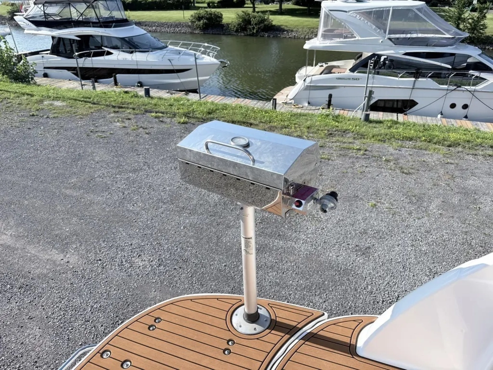 2011 Bayliner 315 SB