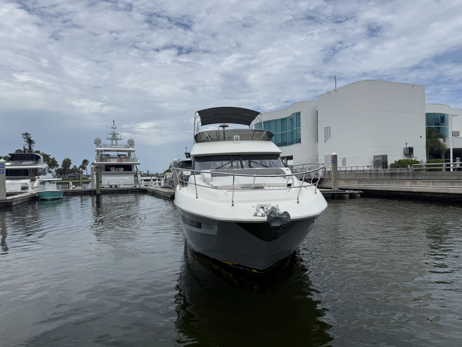 2018 Prestige 460