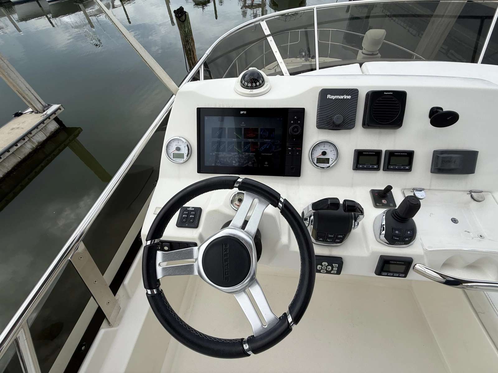 2018 Prestige 460