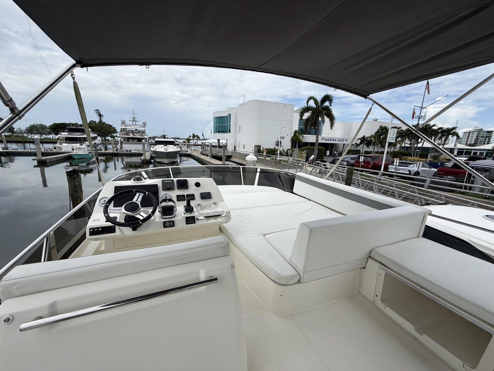 2018 Prestige 460