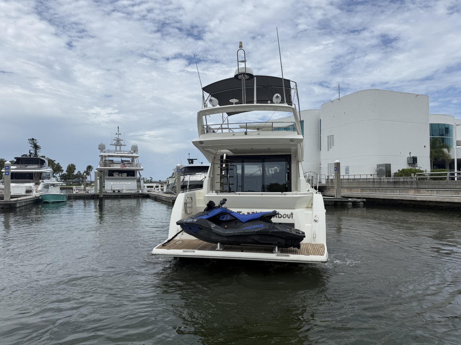 2018 Prestige 460