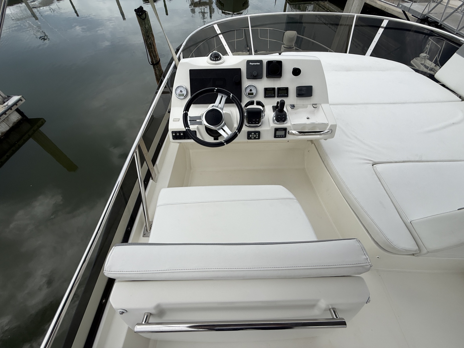 2018 Prestige 460