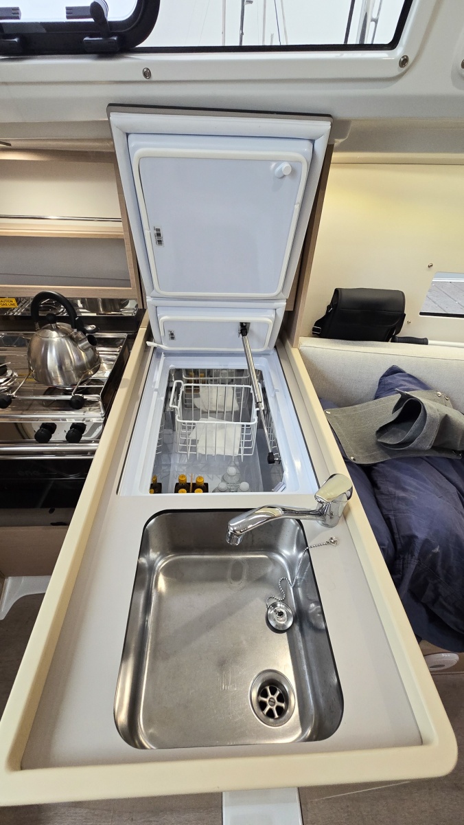 2023 Beneteau Oceanis 30.1